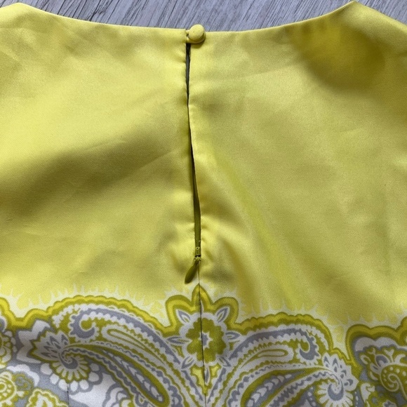 Loft Chartreuse & Gray Paisley Sleeveless Dress size 0 - Picture 6 of 8